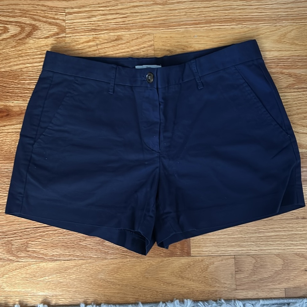 GAP navy chino shorts